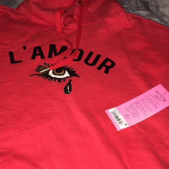 Hoodie - Picture 3 of 7